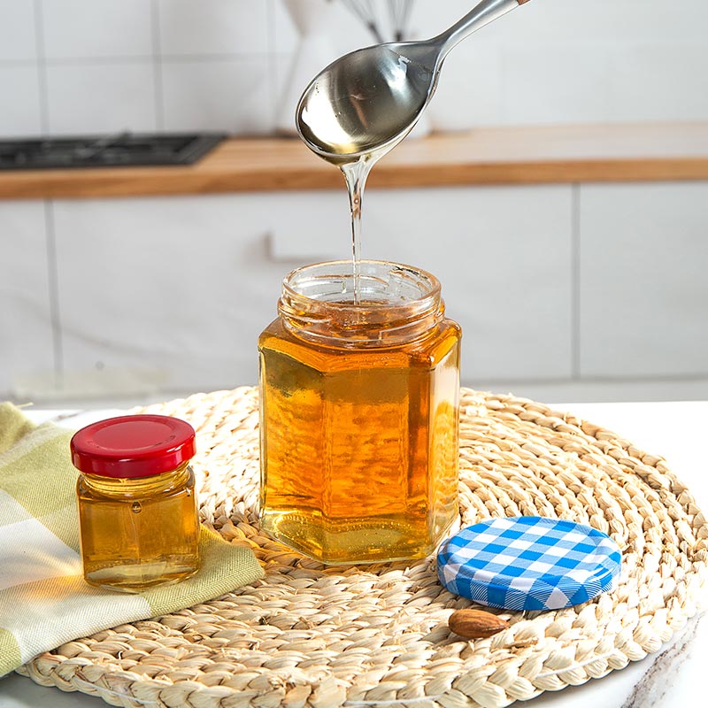 Glass Honey Jars: An Exploration of the Art and Utility of Sweet Storage